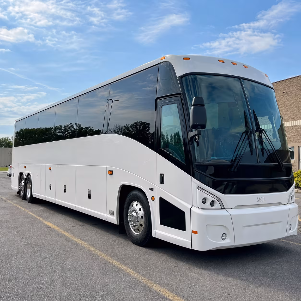 convention conference shuttle buses between grand junction hotels and the two rivers convention center