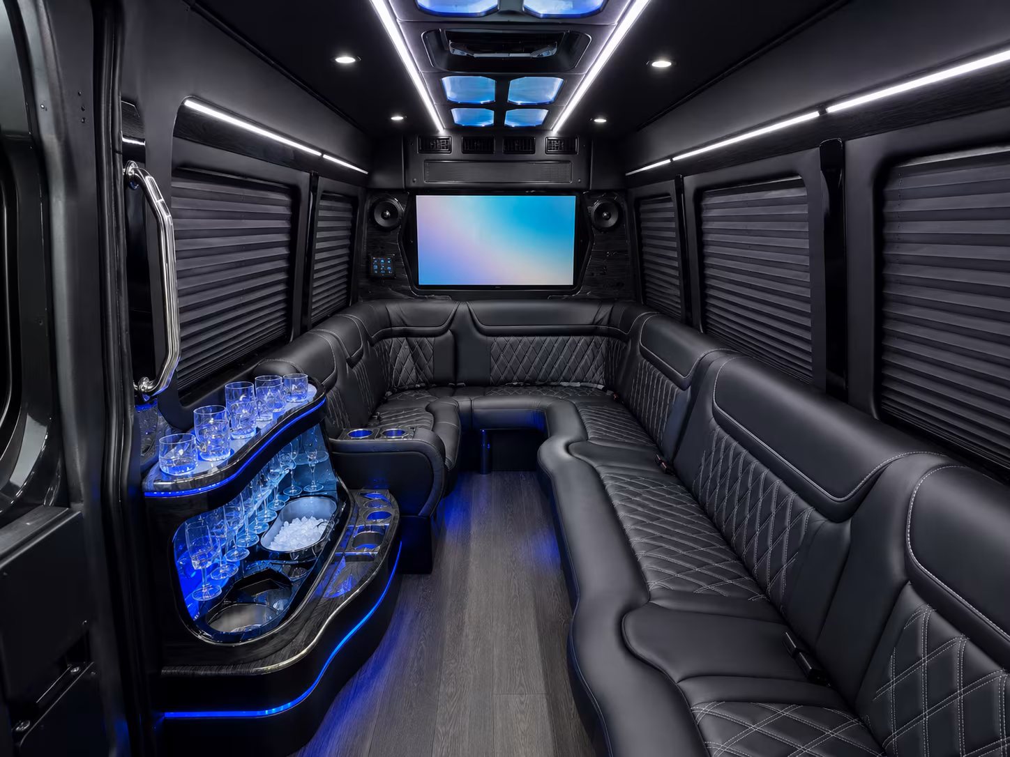 corporate retreat and team building transportation to palisade wine country