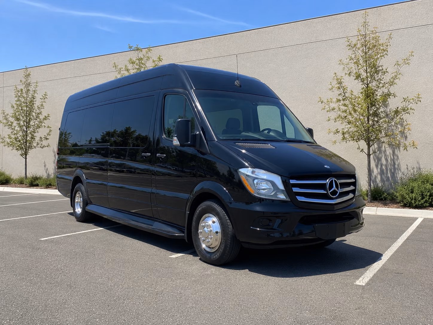 grand junction airport transportation onboard seating